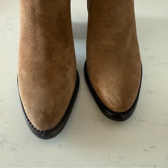 New Veronica Beard Brunel hazel wood Suede booties Size: 6 - Picture 3 of 5